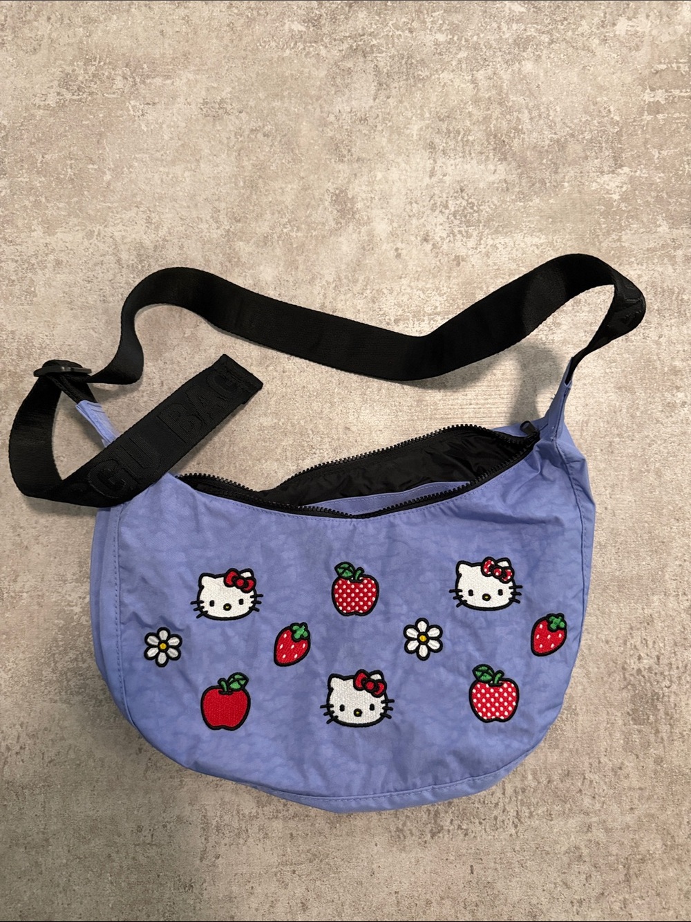 Baggu Hello Kitty Medium Crescent Bag